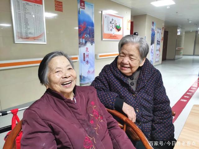 472309f79052982241a90f84de2184cc0846d4d5 472309f79052982241a90f84de2184cc0846d4d5